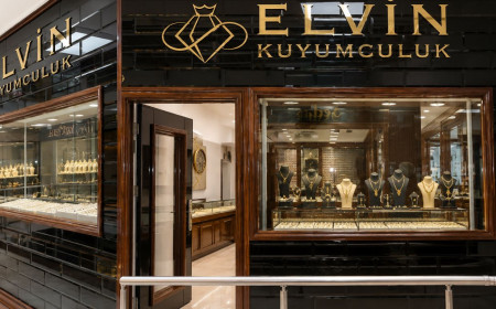Elvin Kuyumculuk Şeref Han’da yeni mağazasını açtı