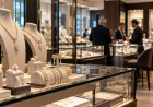 100 mağazalı Daniel’s Jewelers yeniden kurucu ailenin kontrolünde